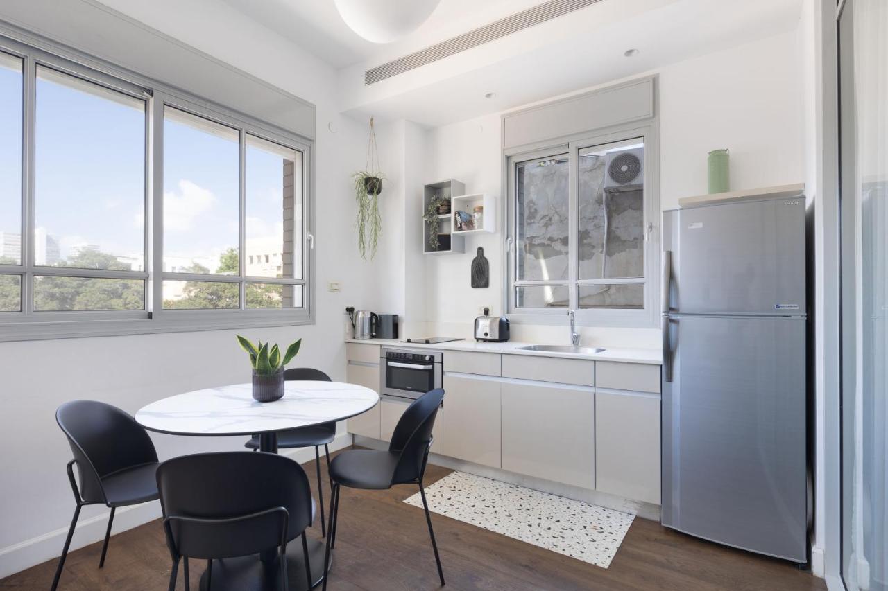 Bauhaus Boutique By Tlv2rent * Tel Aviv